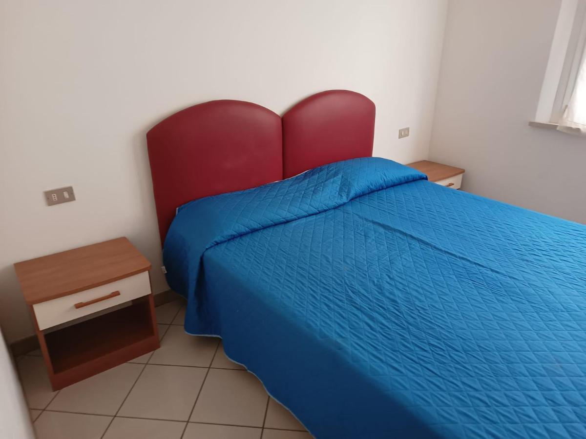 רימיני Appartamenti Carlotta מראה חיצוני תמונה